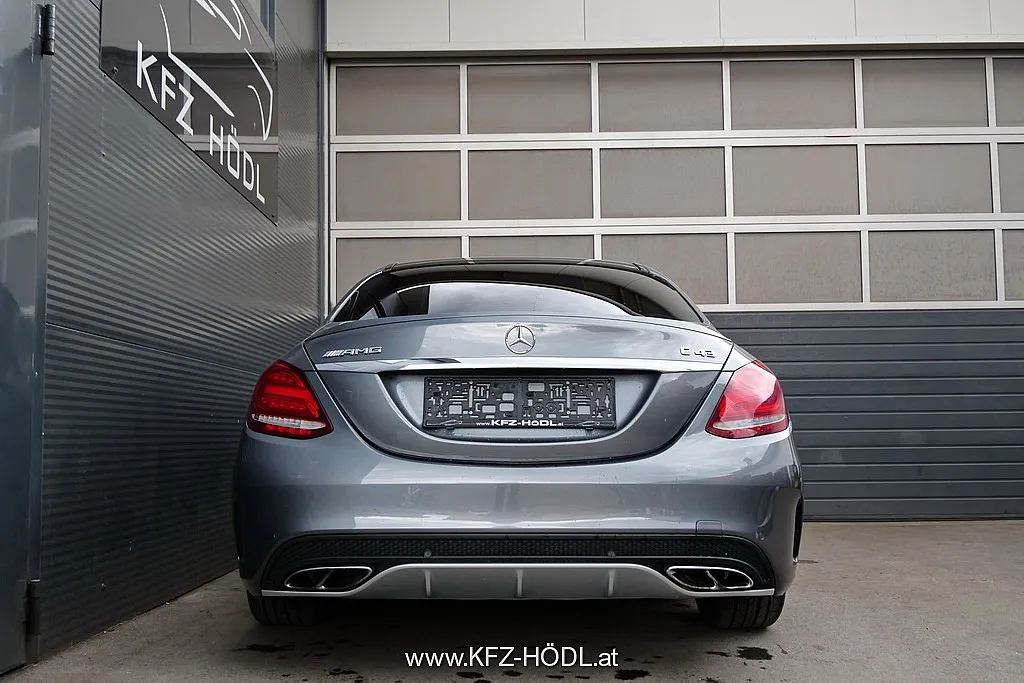 Mercedes-Benz C 43 AMG Limo 4MATIC Aut. Image 4