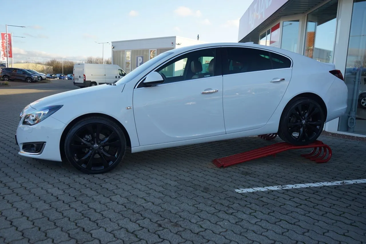 Opel Insignia 1.6 Innovation OPC...  Image 2